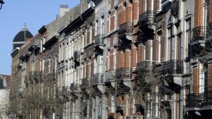 <p>Ein Blick auf Häuser in der Rue Henri Berge in Brüssel: Die Haushalte schrumpfen in ganz Belgien.</p>