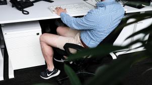 <p>Darf man in kurzer Hose zur Arbeit?</p>