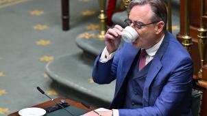 <p>De Wever in der Kammer: „Es ist Zeit, das erste Reformpaket zügig umzusetzen.“</p>
