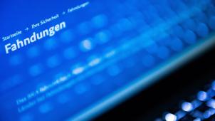 <p>Drei neue Gesichter auf Belgiens Liste der meistgesuchten Verbrecher.</p>