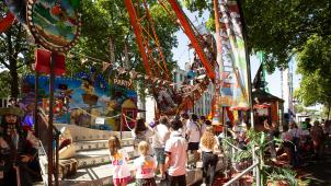 <p>Die Foire du Midi verwandelt Brüssel auch 2025 wieder in ein riesiges Volksfest.</p>
