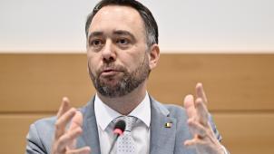 <p>Prévot will handeln, doch ohne Rückhalt der Regierung bleibt es bei Appellen.</p>
