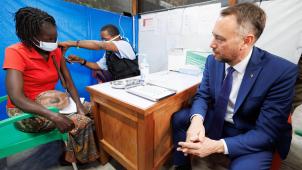 <p>Außenminister Maxime Prévot (rechts) weilte zuletzt in Kinshasa.</p>
