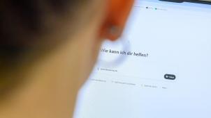 <p>Hochschulen ringen mit ChatGPT-Missbrauch in Arbeiten von Studenten.</p>