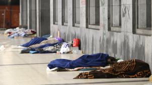 <p>Um den Brüsseler Südbahnhof lassen sich immer wieder Obdachlose nieder.</p>