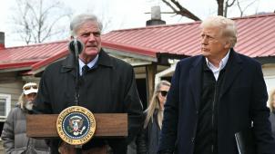 <p>Der Prediger und Evangelist Franklin Graham (l.) gilt als Unterstützer Donald Trumps.</p>