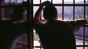 <p>Die Anwaltskammern fordern die politischen Entscheidungsträger auf, einen würdigen und gleichberechtigten Zugang zur Gesundheitsversorgung in allen Gefängnissen des Landes zu gewährleisten.</p>