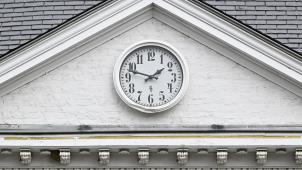 <p>Seit dem 23. Dezember tickt die Eupener Rathausuhr wieder richtig.</p>