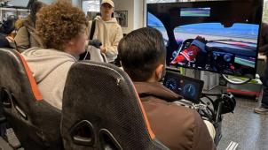 <p>Schon in den Vorjahren war der Fahrsimulator der FH Aachen ein Publikumsmagnet bei der Lichternacht der Technik.</p>
