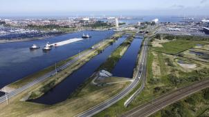 <p>Der Hafen in Zeebrugge ist mittlerweile ein zentraler Umschlagplatz für amerikanisches Gas.</p>
