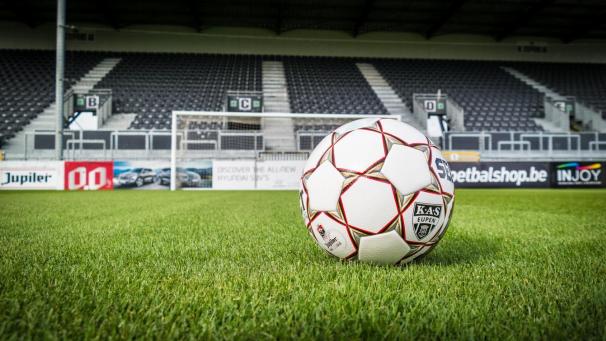 <p>Ab Mitte September kann auch das Kehrweg-Stadion der AS Eupen wieder mit mindestens 400 Heimfans gefüllt werden.</p>