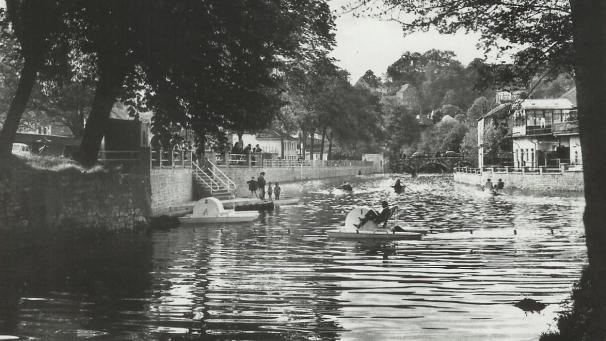 <p>Aus einem Säuberungsprojekt der Weser wurde ein Wassersportzentrum. Doch bald verschwanden die Boote wieder.<br />
Fotos: Archiv EGMV</p>