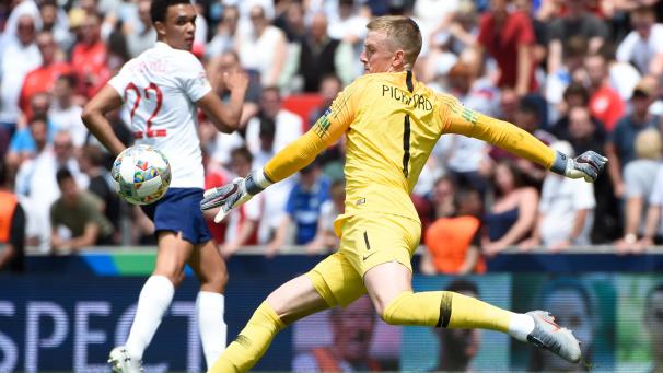 <p>Englands Torwart Jordan Pickford war im Elfmeterschießen der große Held.</p>