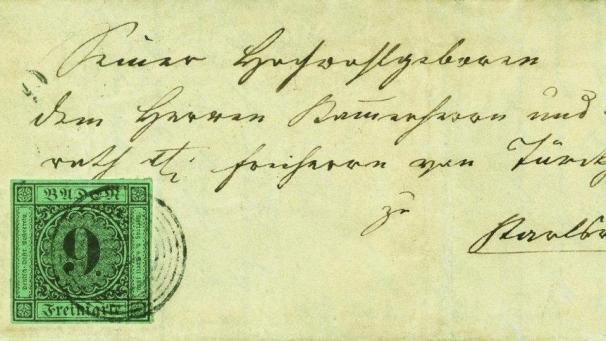 <p>Die Briefmarke Baden-Fehldruck 9 Kreuzer ist wertvoll, weil der Drucker zum falschen Papier griff.</p>