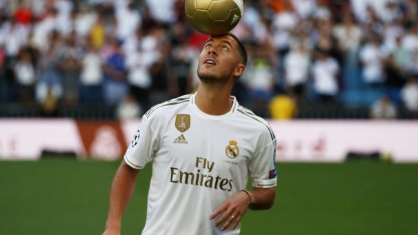 <p>In einem Real-Trikot ohne Nummer zeigte Eden Hazard am Donnerstagabend einige technische Kabinettstückchen.</p>