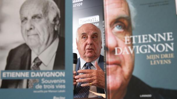 <p>„Les trois vies“ von Etienne Davignon: ein Buch mit Geschichten.</p>