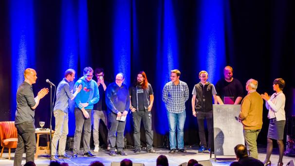 <p>Regelmäßig messen sich im Kulturzentrum Alter Schlachthof in Eupen die Poetry Slamer. Diese Foto stammt aus dem Finale im Jahr 2017.</p>
