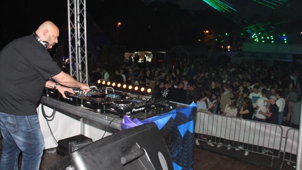 <p>Am Freitag stand in Kelmis die „Revival Party“ auf dem Programm. Bild: Frédéric Krickel</p>