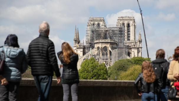 <p>Notre-Dame wird wieder aufgebaut. Die Frage lautet nur in welchem Stil?</p>