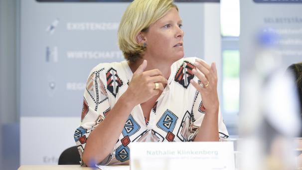 <p>Nathalie Klinkenberg von der WFG präsentierte den Jahresbericht.</p>