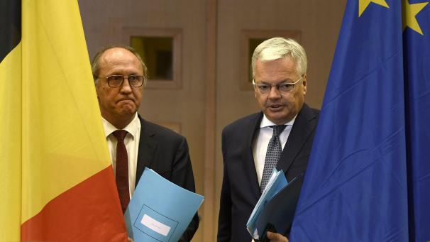 <p>Didier Reynders (r.) und Johan Vande Lanotte. Man nehme dieselben und mache weiter wie bisher.</p>