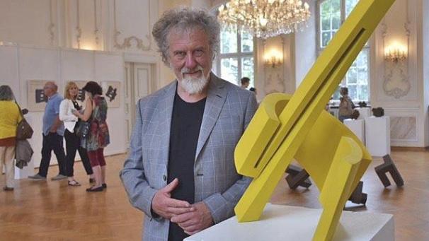<p>Martin Schöneich überzeugte die Jury mit seinen bildhauerischen Kunstwerken. </p>
<p>Foto: Paula Sonnen</p>