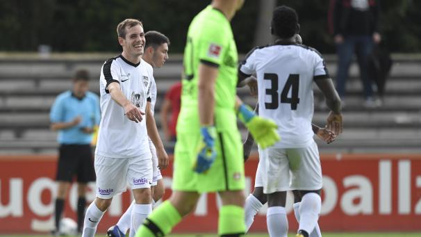 <p>Kam auf seine ersten Minuten im AS-Trikot: Neuzugang Jon Bautista.</p>