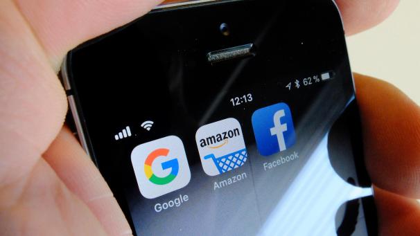 <p>Ein Streitpunkt zwischen den Wirtschaftsmächten ist hingegen die stärkere Besteuerung von Internetgiganten wie Google, Amazon, Facebook oder Apple (kurz GAFA).</p>