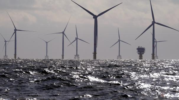 <p>Werden in einigen Jahren Solarmodule zwischen den Windrädern vor der belgischen Küste treiben?</p>