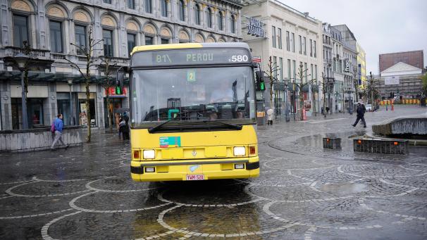 <p>Den Bus für das Experiment stellt die TEC zur Verfügung.</p>