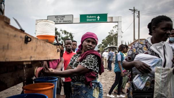 <p>In der kongolesischen Großstadt Goma ist ein dritter Ebola-Fall registriert worden.</p>