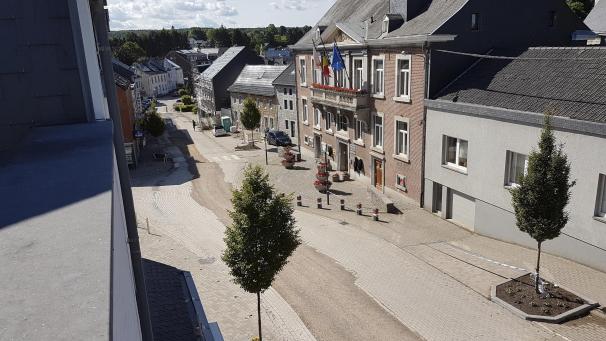 <p>Die Raerener Kirmes auf Driesch erfordert Mitte August eine Sperrung der Hauptstraße.</p>
