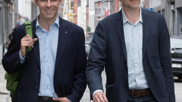 <p>Haben bei den Koalitionsverhandlungen grüne Themen im Gepäck: Jean-Marc Nollet (l.) und Stephane Hazée von Ecolo.</p>