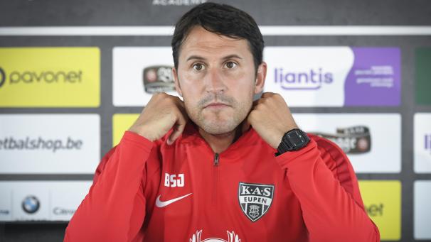 <p>AS-Cheftrainer Benat San José</p>