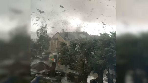 <p>Eine Windhose hat in Luxemburg schwere Schäden verursacht.</p>