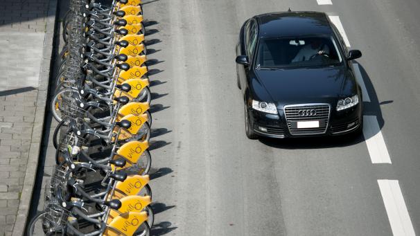 <p>Brüssel will mehr Platz für Radfahrer machen - zum Nachteil der Autofahrer.</p>