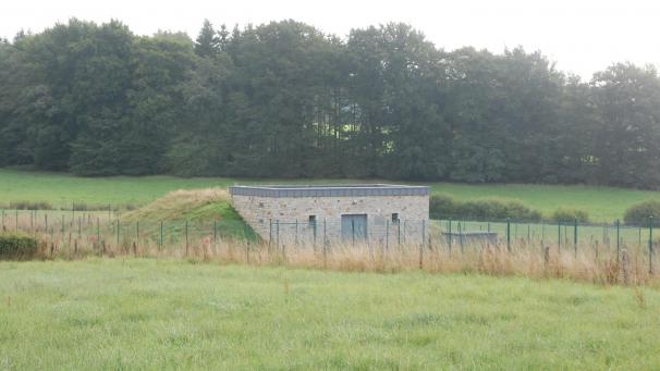 <p>Die Pumpstation im Weywertzer Schlangenvenn: Ausgerechnet in der Trockenperiode macht der Gemeinde Bütgenbach außerdem seit dem 13. Juli ein noch nicht lokalisierter Rohrbruch im Bütgenbacher Leitungsnetz zu schaffen.</p>