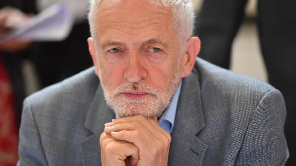 <p>Corbyn will Medienberichten zufolge als vorübergehender Premierminister eingesetzt werden und so einen Brexit ohne Abkommen verhindern.</p>