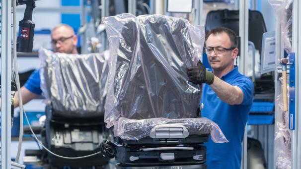 <p>Die Flaute bei den Autozulieferern hat vorerst keine Folgen für die Beschäftigung.</p>