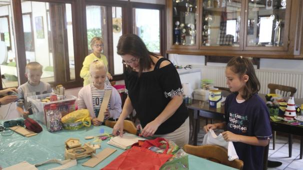 <p>Die Kinder haben die Freiheit, jeden Tag die Gruppen zu wechseln und das zu tun, wozu sie gerade Lust haben.</p>