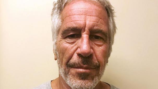 <p>Laut offiziellem Obduktionsbericht nahm sich Jeffrey Epstein das Leben.</p>