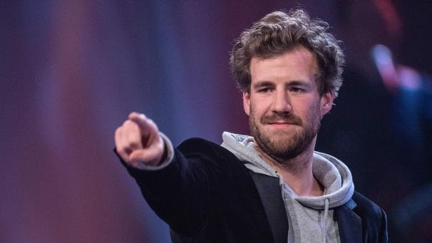 <p>Der Komiker Luke Mockridge hat am Sonntag unter anderem mit Witzen über ältere Menschen für Irritation bei den Zuschauern der Sendung gesorgt.</p>