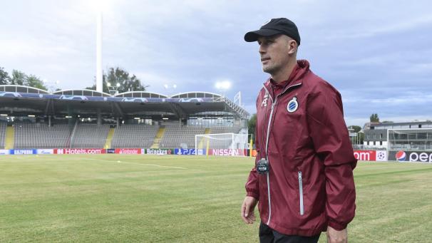 <p>Brügges Trainer Philippe Clement beim Abschlusstraining vor dem Play-off-Spiel in Linz</p>