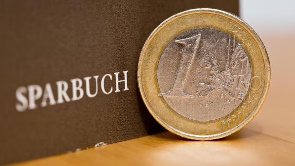 <p>Auf Sparkonten gibt es kaum noch Zinsen.</p>