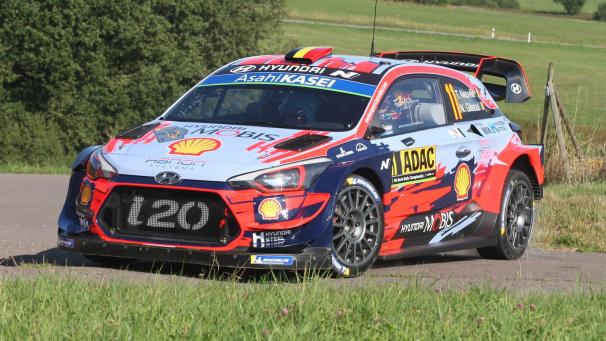 <p>Thierry Neuville beendete den Donnerstag auf dem vierten Platz.</p>