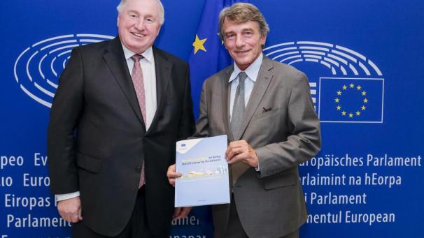 <p>Karl-Heinz Lambertz (l.) traf sich mit dem neu gewählten Präsidenten des Europäischen Parlaments, David-Maria Sassoli.</p>