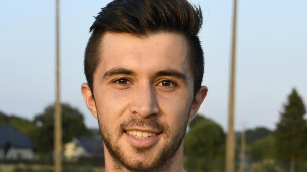 <p>Luka Tonkovic steht unmittelbar vor seinem ersten Einsatz für den FC Bütgenbach.</p>