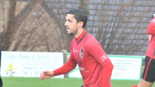 <p>Luca Van Weersth leitete das 1:0 des KSC Lontzen ein.</p>
