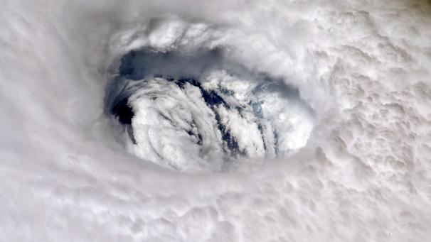 <p>Das Auge des Sturms, aufgenommen von der Intenationalen Raumstation ISS aus.</p>