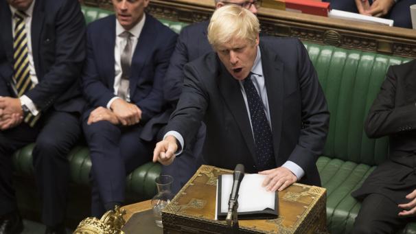 <p>Johnson will eine Neuwahl beantragen, wenn ihm die Abgeordneten im Parlament den Weg zu einem No-Deal-Brexit per Gesetz versperren.</p>